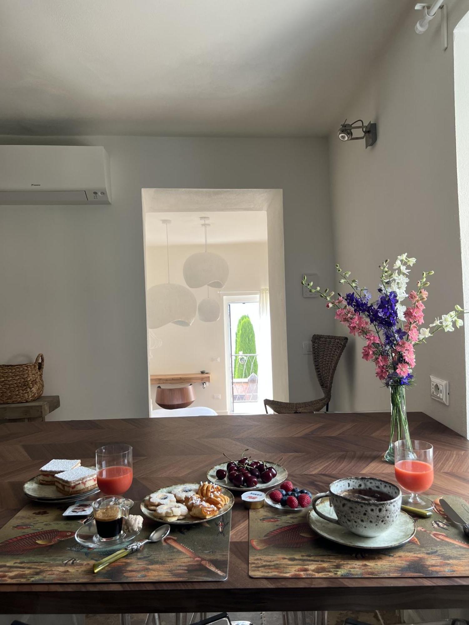 Gemma Lodge Sulzano Bagian luar foto